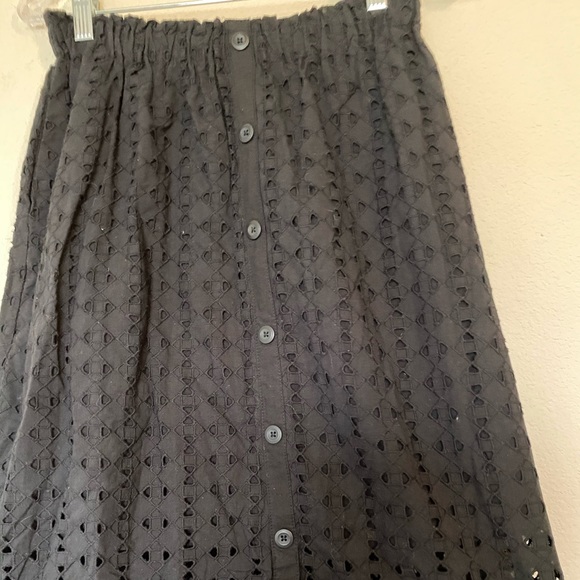 NWT | Mossimo Black Button Up Eylet Skirt - Picture 7 of 7